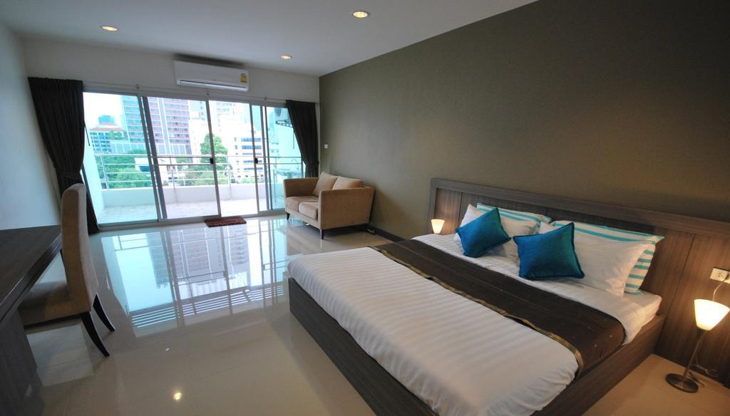 Baan Mina Aparthotel Banguecoque Quarto foto